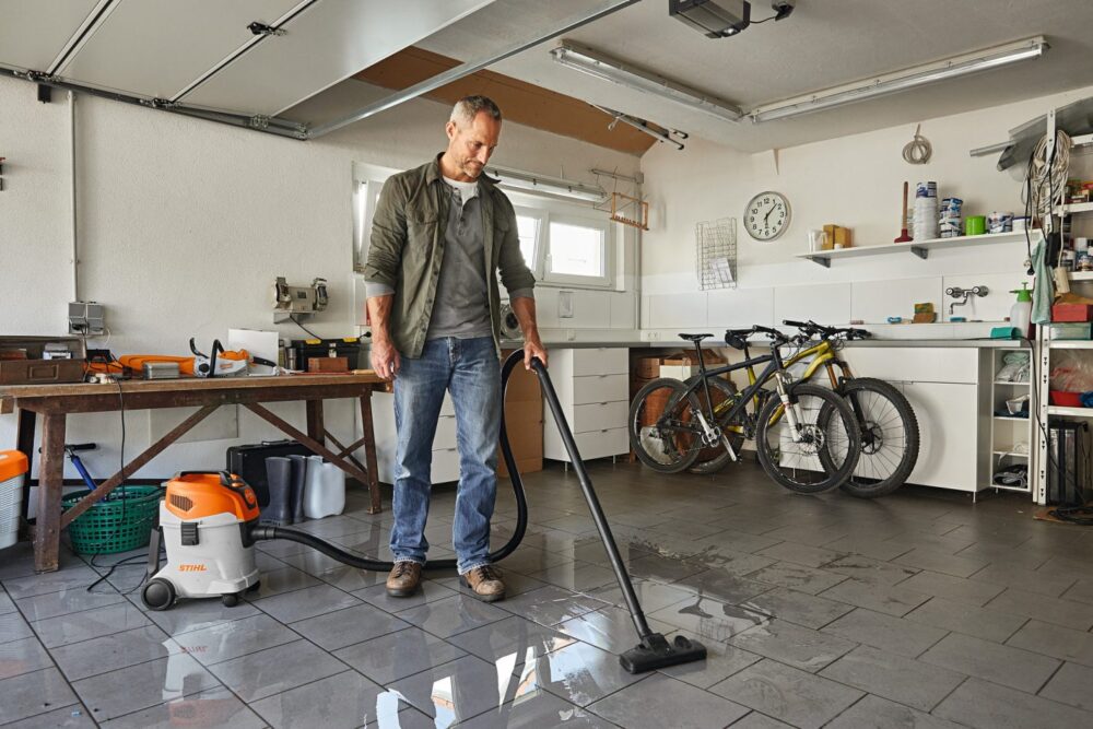 SE 33 Electric Vacuum Cleaner